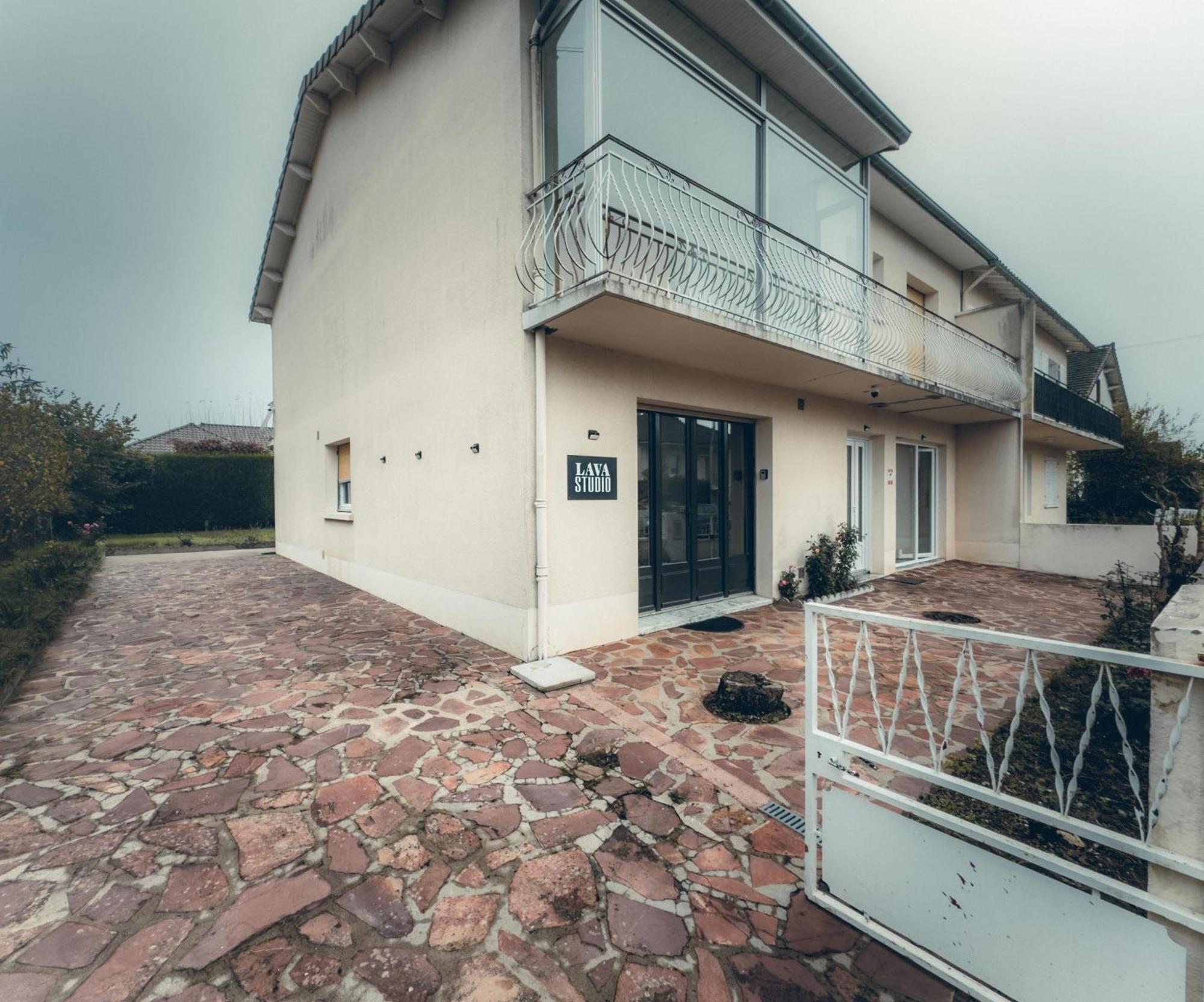 Lava Studio Poitiers Exterior photo